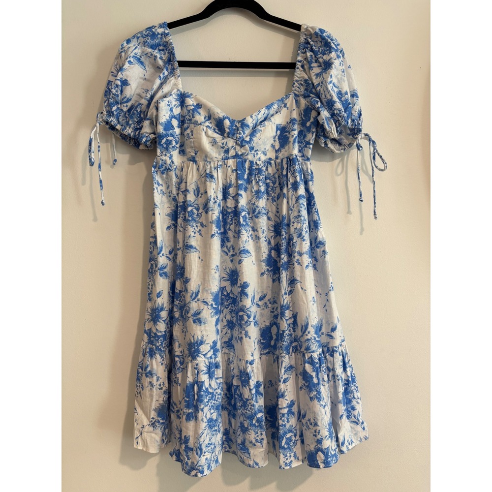 Nati Baby Doll Dress Womens Size M White Blue Floral Puff Sleeve Tiered Smocked